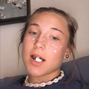 Meet your Posher, Mallory